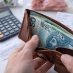 Gdzie „znikają” podwyżki pensji